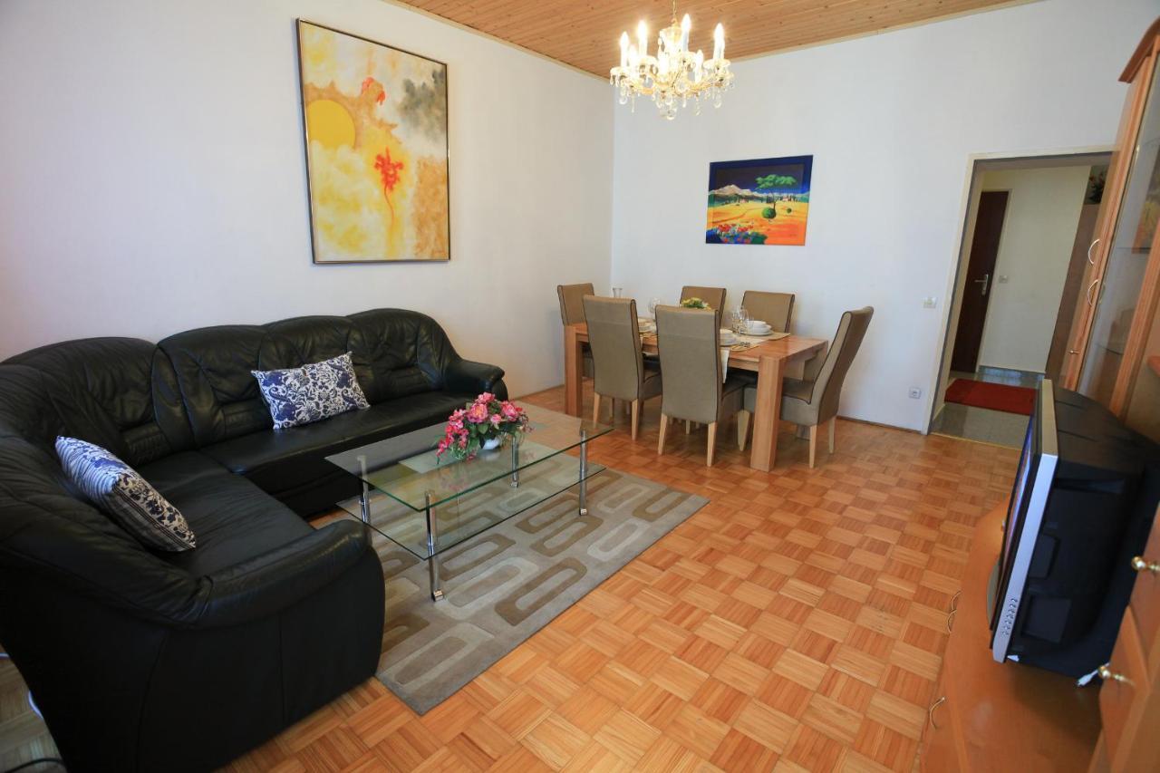 Mozart Apartments Bécs Szoba fotó